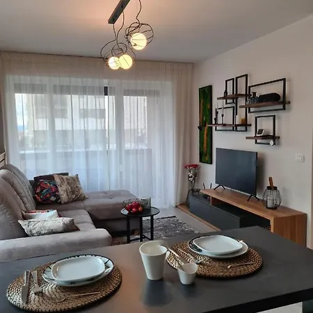 Apartment Tonic Coresi *